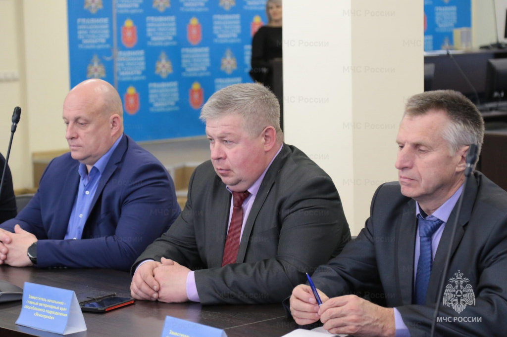 mchs-rossii-i-veterinariya-proveli-meropriyatie-v-novom-formate-vzaimodeystviya_1776761265311915606.JPG